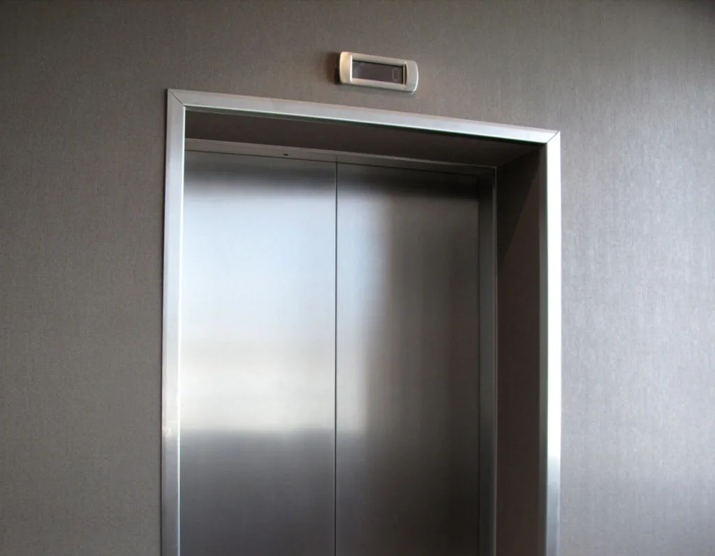 Welchen Aufzug soll man für ein Mietshaus wählen